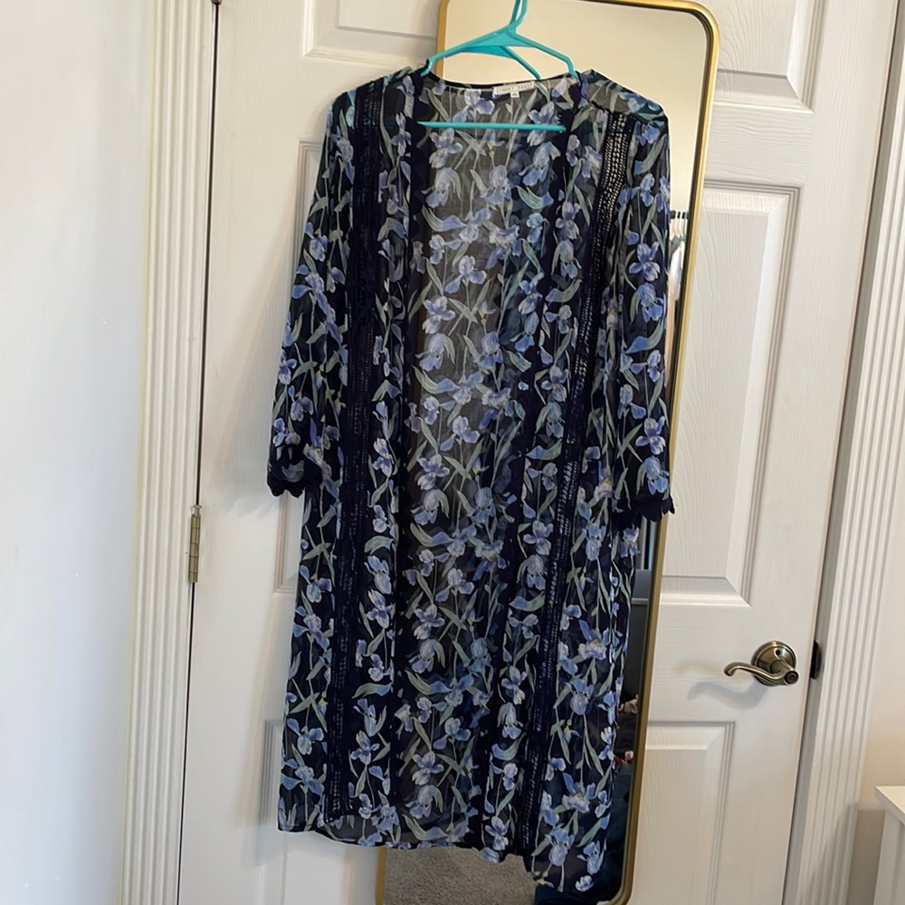 **Beautiful Duster Kimono** Worn Once